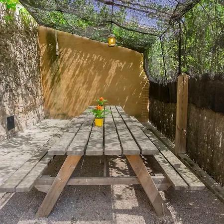 Llorens Tatil Evi Llagostera