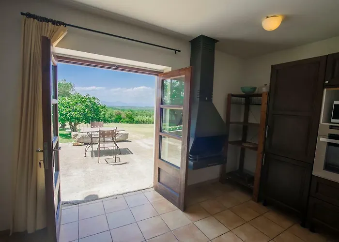 Llorens Country house Llagostera